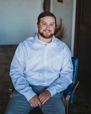 Austin Cederholm headshot