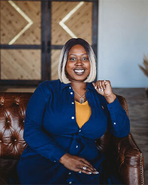 Sharon Roberts headshot